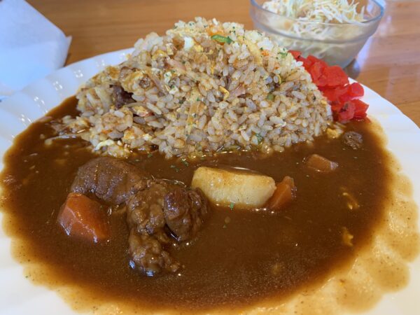 亜米利加のビーフピラフとびっくりトースト、ミックスフライセットを食べてきたよ(八女市)