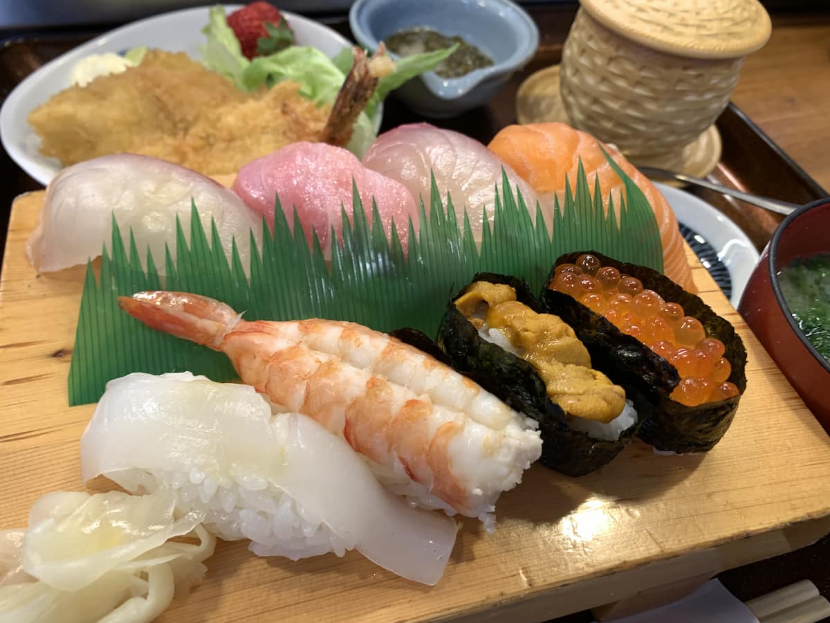福岡県で人気の「寿司ランキングTOP20」で筑後地方の店が９位と４位にランクインしてる！（2024年4月版）
