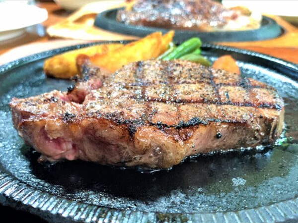 牛花亭の牛ヒレステーキランチや牛ロースステーキランチたちを食べてきたよ(筑後市)