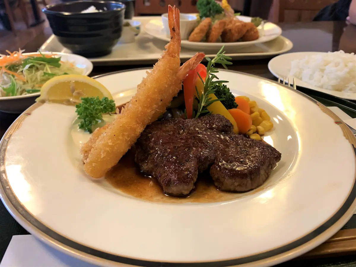 大牟田の「レストラン オハラ」で食べたスペシャルランチと本日の肉ランチたち