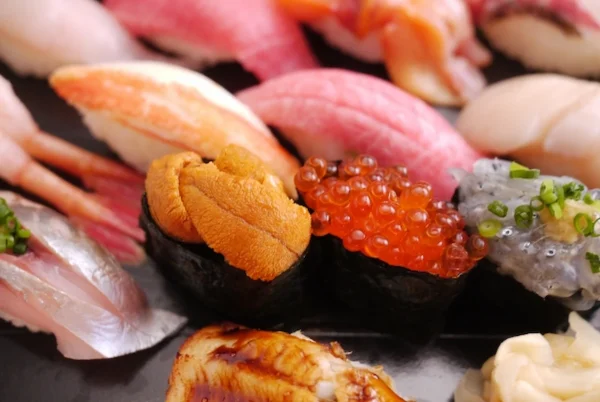 福岡県で人気の「回転寿司ランキングTOP10」に筑後地方から2店がランクインしてる！
