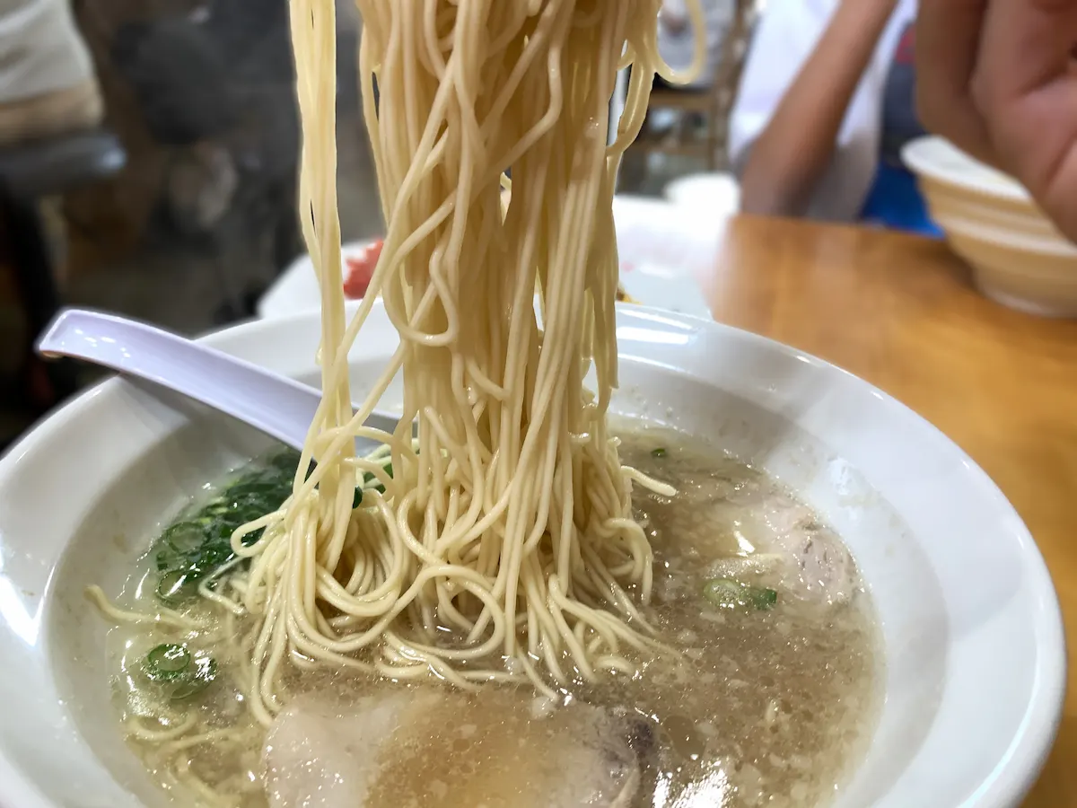 らーめん航八のラーメン