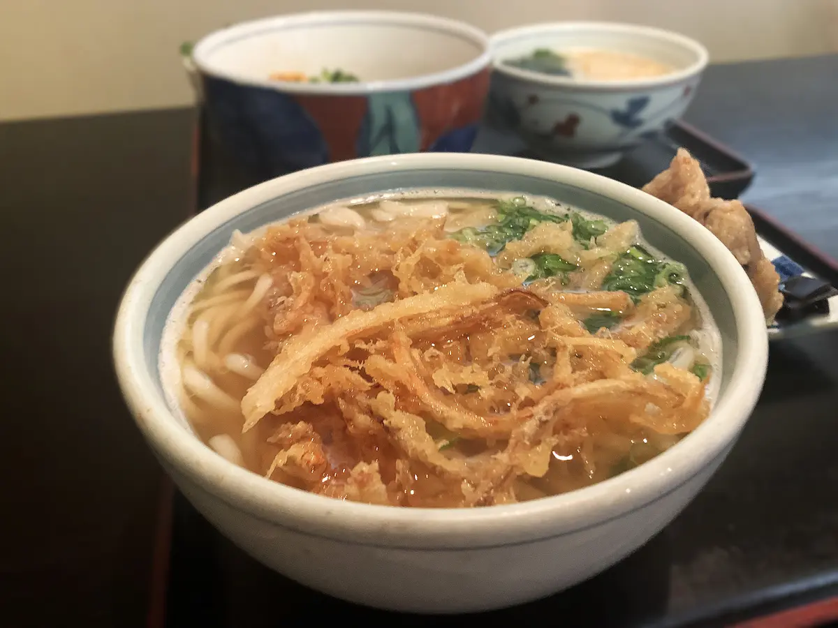 つるや本店のごぼー天うどん