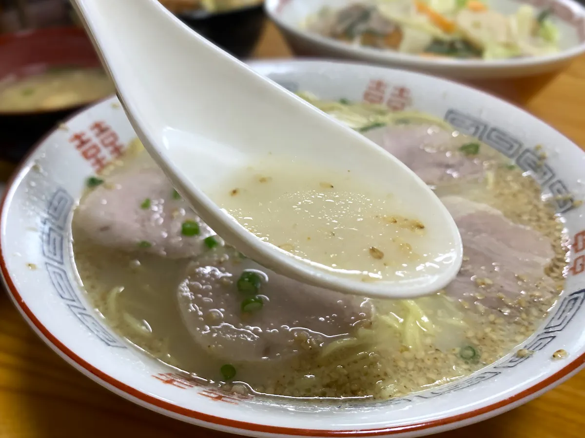 ふく德食堂のラーメン