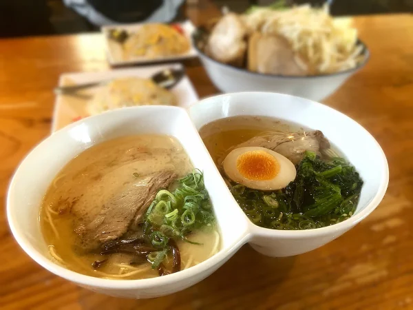 「麺屋あおい」豚骨だけじゃない種類豊富なメニューが人気な八女のラーメン店