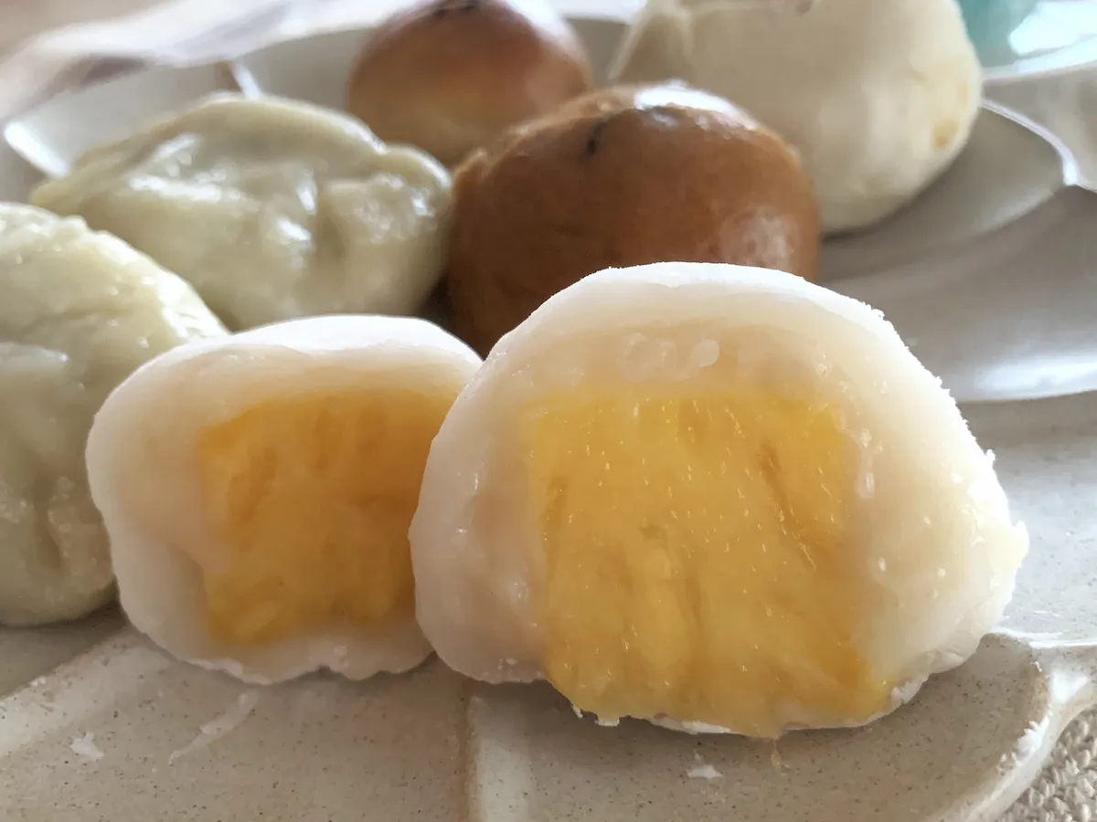 平原饅頭のパイン大福