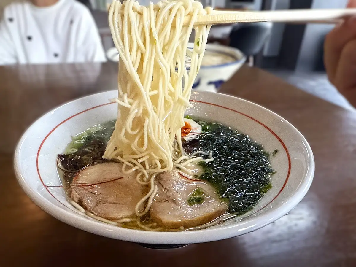 めん処 龍の群れのあおさ塩ラーメン