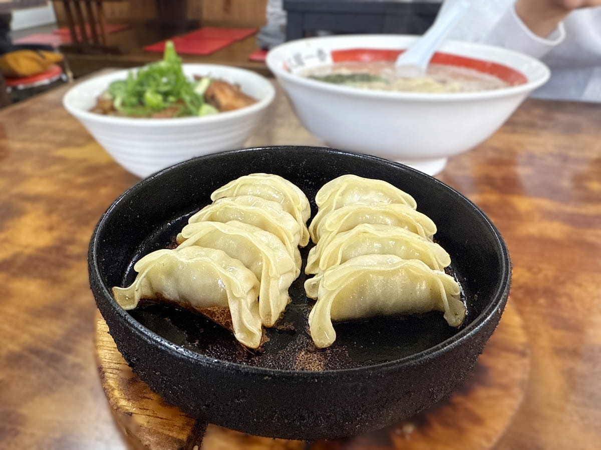 大龍一番 八女店の鉄鍋餃子