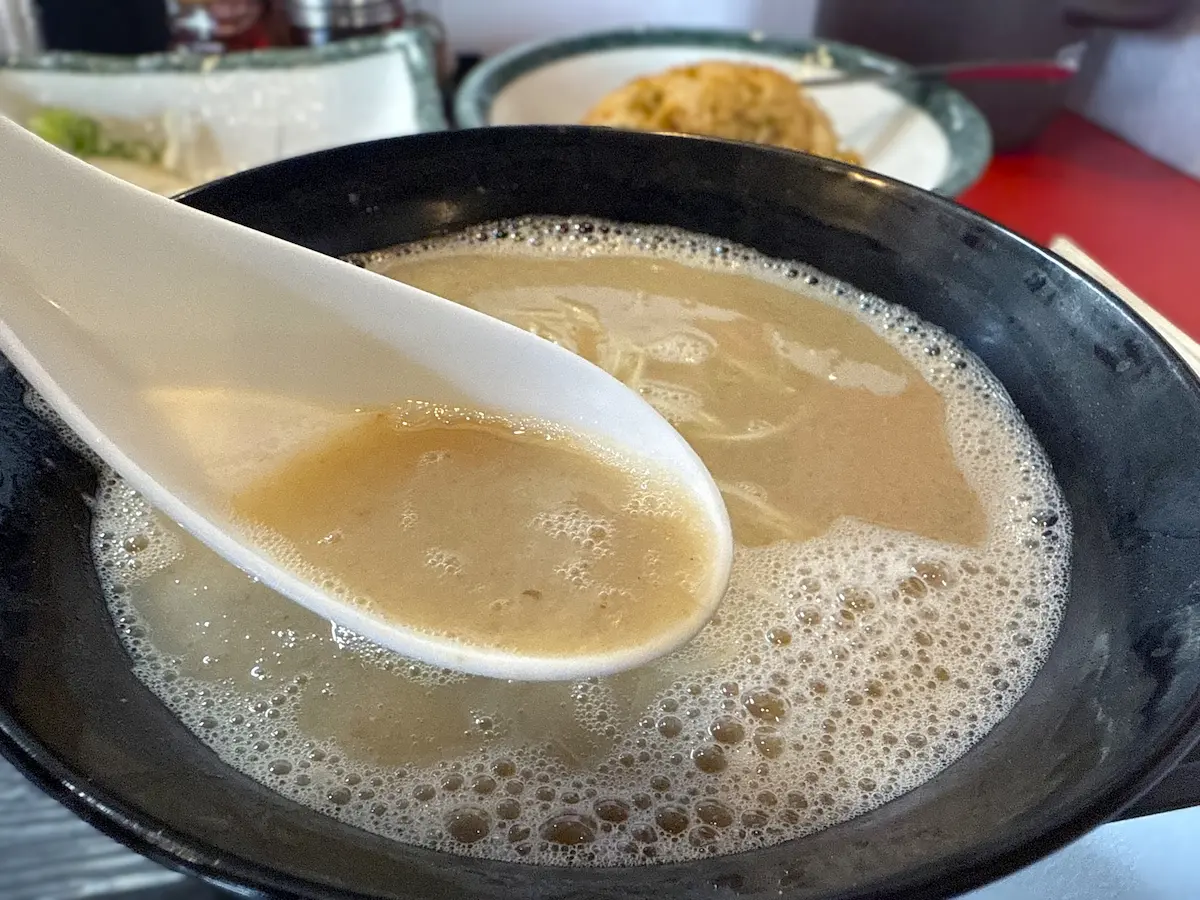 麺屋くぅの白ラーメン