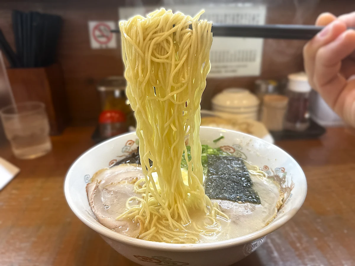 富龍ラーメンの大盛ラーメン