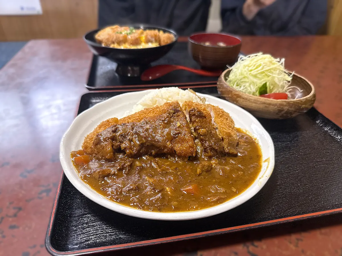 とん亭のカツカレー（100g）