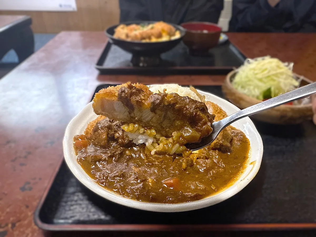 とん亭のカツカレー（100g）