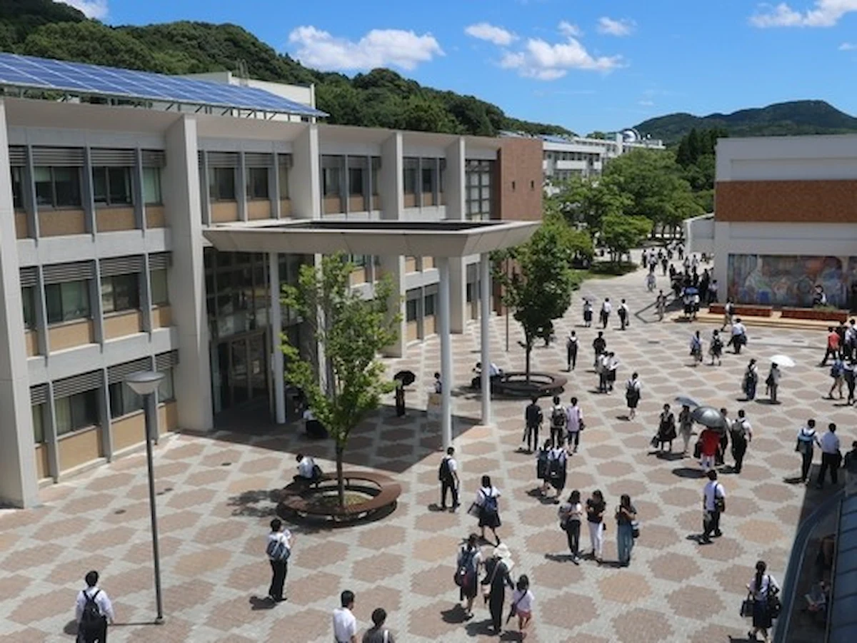 福岡教育大学