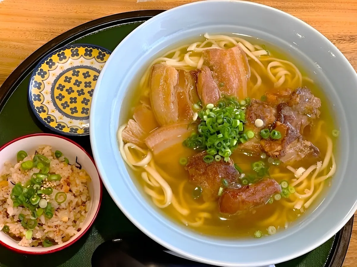 「沖縄そば北谷亭」が5月7日をもって閉店してるみたい。久留米で本格的な沖縄そばが味わえる店