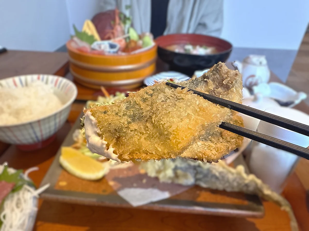 松浦鮮魚店のアジフライ定食