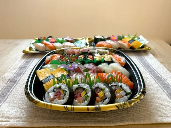 「池田屋」の豪華なにぎり盛り合わせファミリーセットたちを食す（久留米）