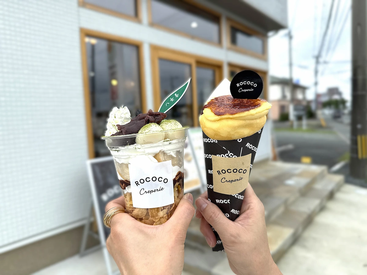 「ROCOCOcreperie(ロココクレープ)」の美味しすぎるクレームブリュレと八女茶クレープパフェを食す(筑後市)