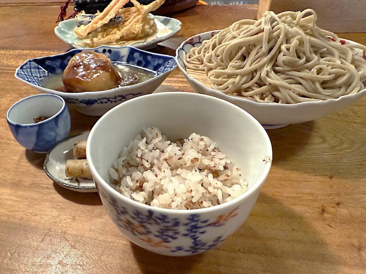 「そば季里 史蔵」の昼の膳きこり