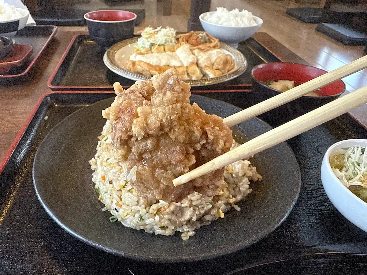 「炭火焼もみじ」の唐揚げ
