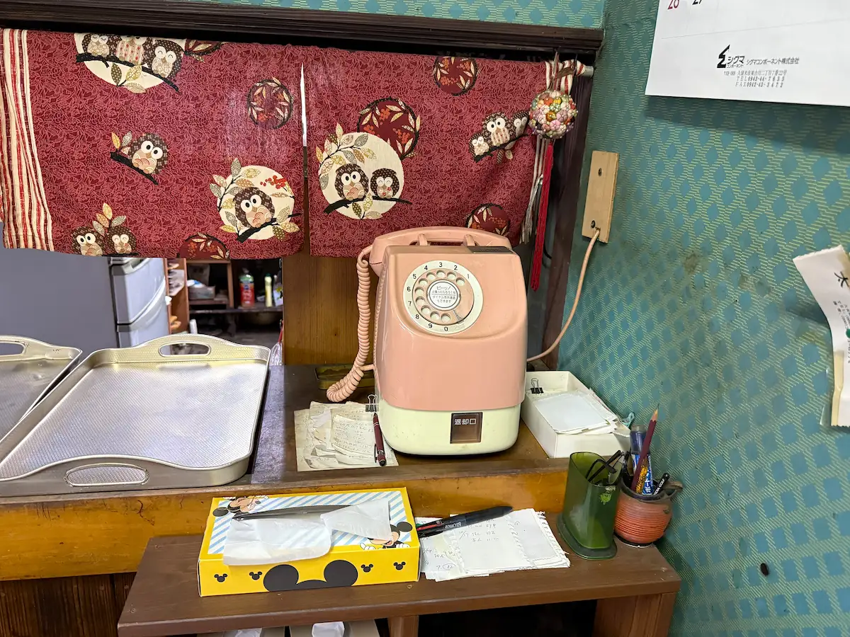 「富士食堂」の店内③