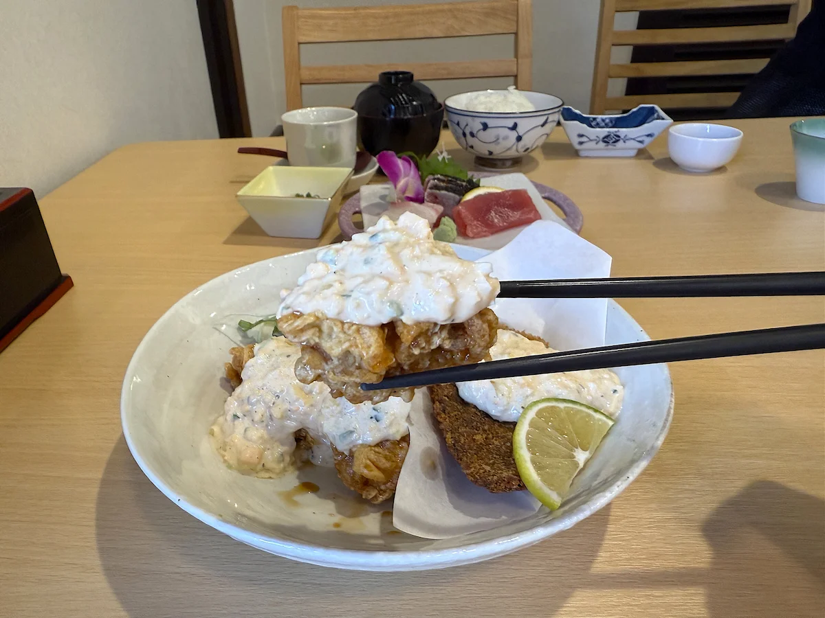 「和食居酒屋こわっぱ」のチキン南蛮