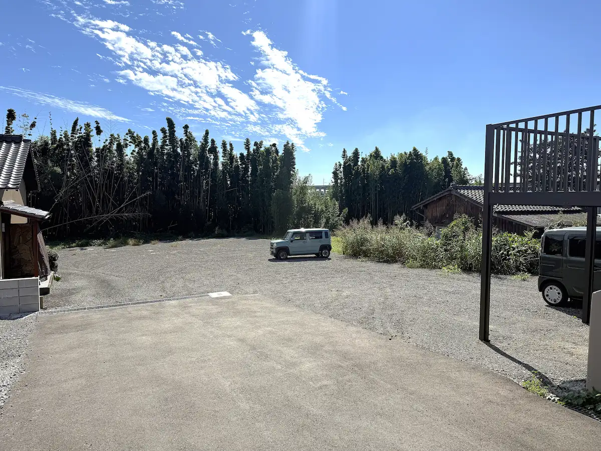 「和食居酒屋こわっぱ」の駐車場