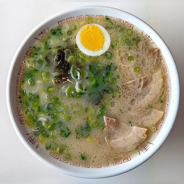 福岡「久留米ラーメンの名店10選」に老舗から人気店まで選ばれてる！（2025年10月）