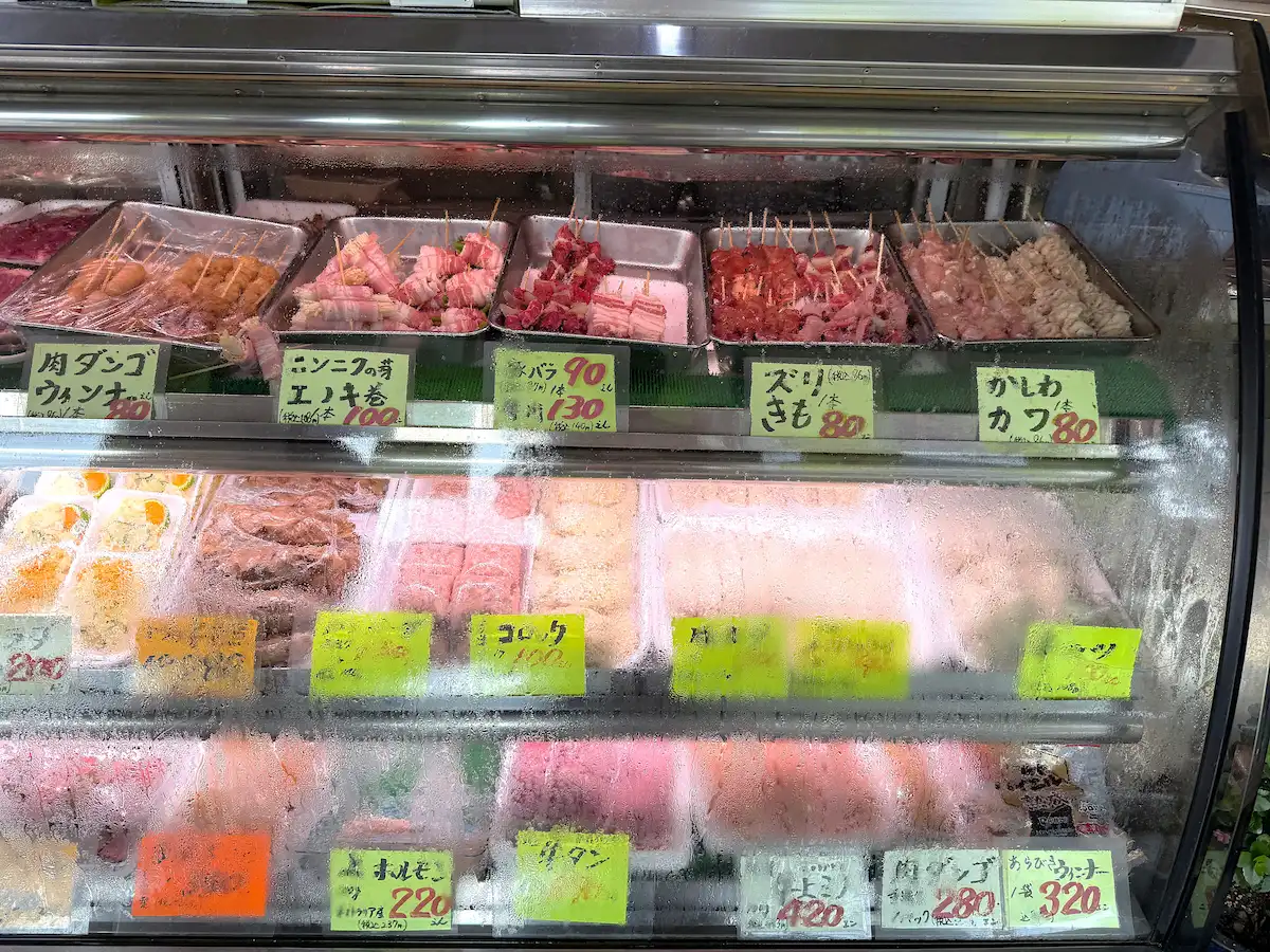「肉の伊藤」の店内