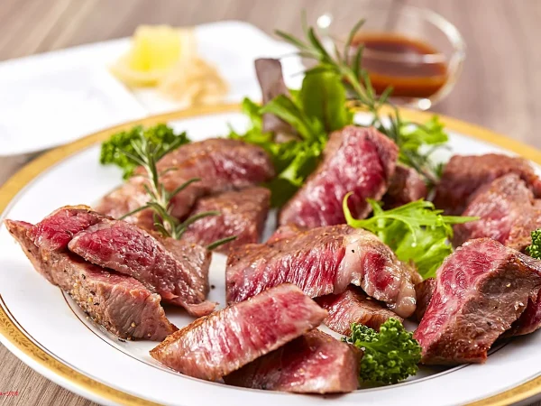 福岡県の「ステーキ人気ランキングTOP20」に筑後地方から1店ランクインしてる！（2025年11月）