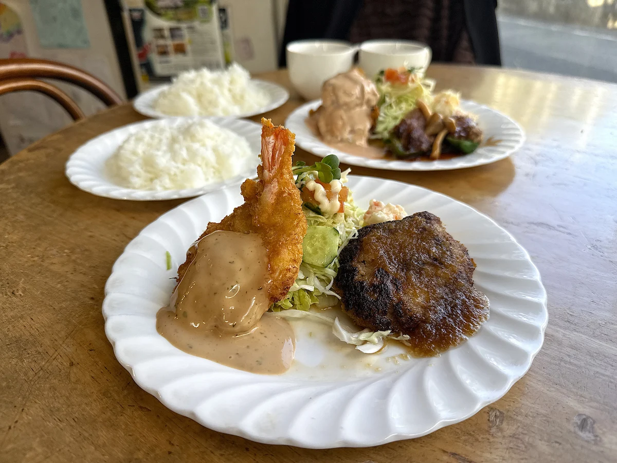 「STELLA（ステラ）」のメイン2品選べて880円の衝撃ランチ！エビクリームコロッケが特におススメ（久留米市）