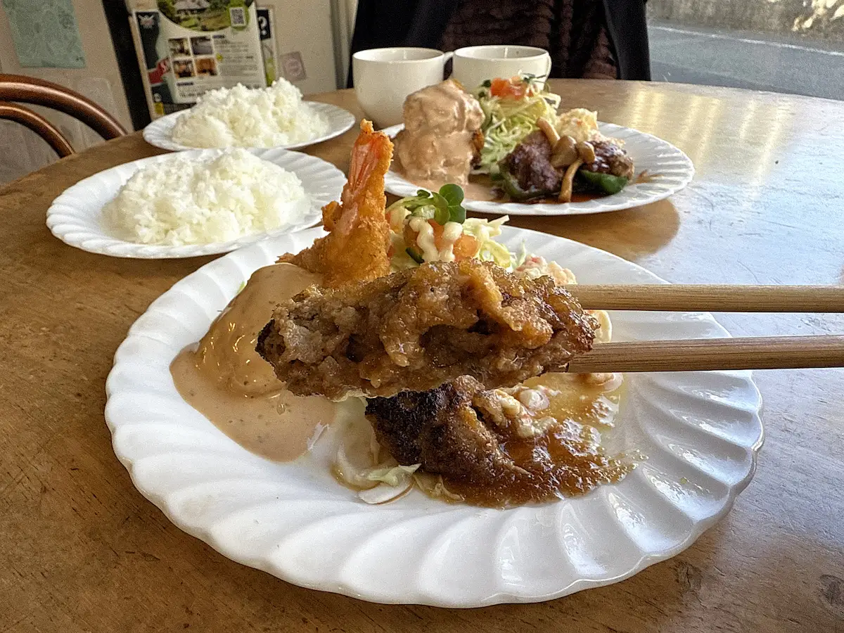 「STELLA」のハンバーグ