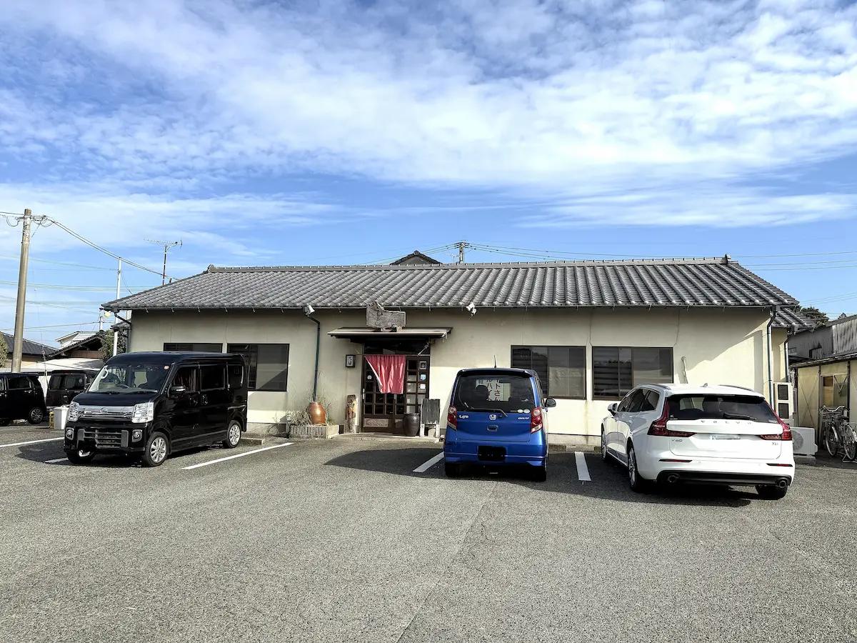 「吉屋うどん」の外観