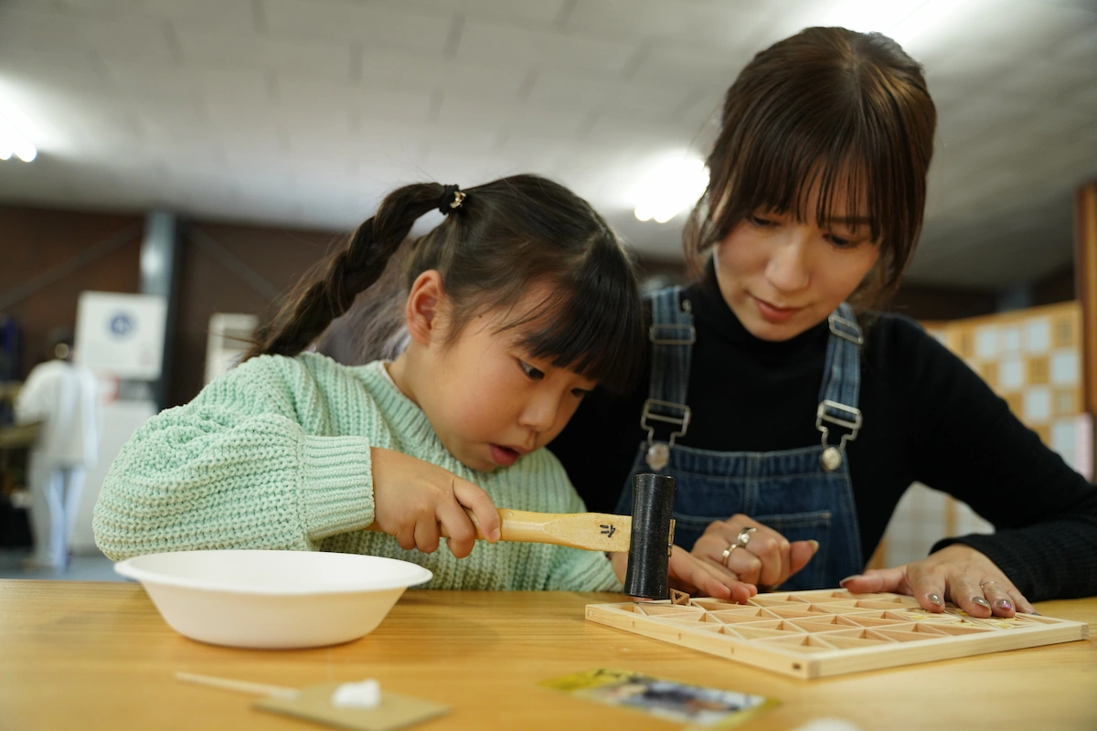 「世界にひとつだけの学習机づくり体験」の前回の様子③