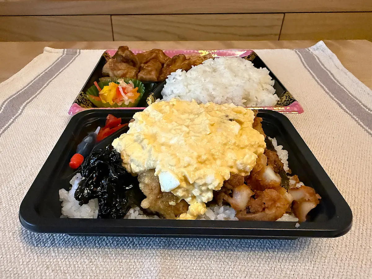 「ロコキッチン」の大牟田名物タルタル弁当とチキン甘辛弁当を食べてみた!(大牟田市)