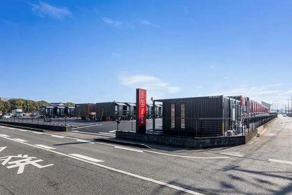 「HOTEL R9 The Yard 大刀洗」が2月27日オープン！コンパクトで快適な客室を備えた新型コンテナホテル