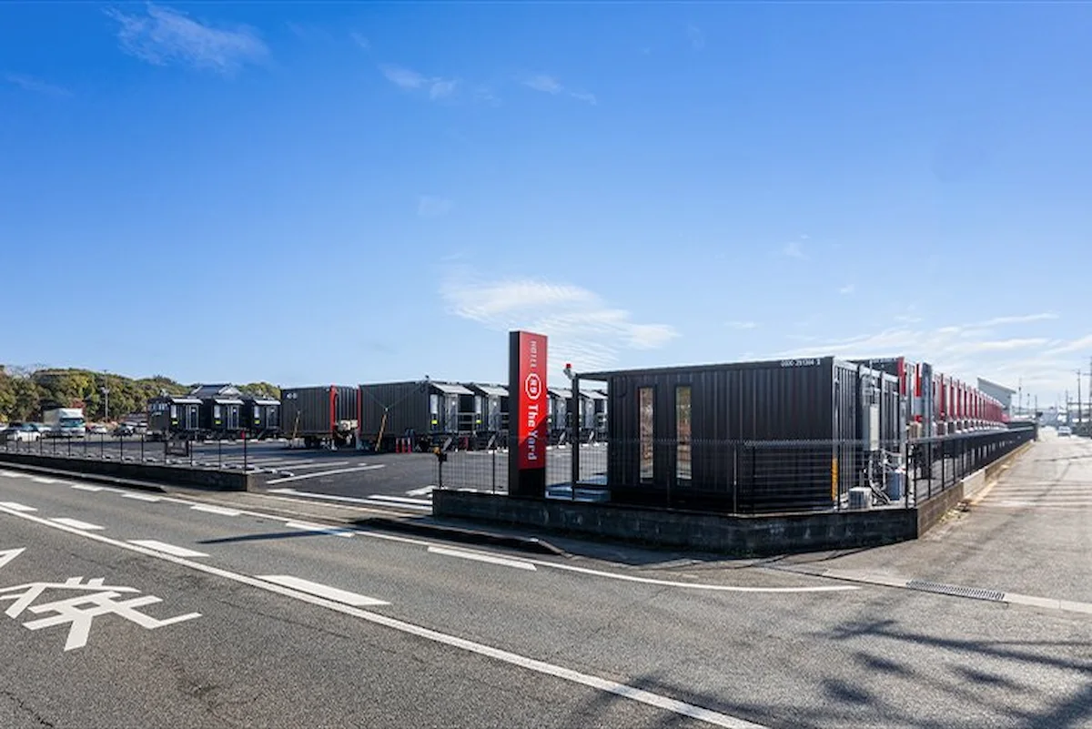 「HOTEL R9 The Yard 大刀洗」が2月27日オープン！コンパクトで快適な客室を備えた新型コンテナホテル
