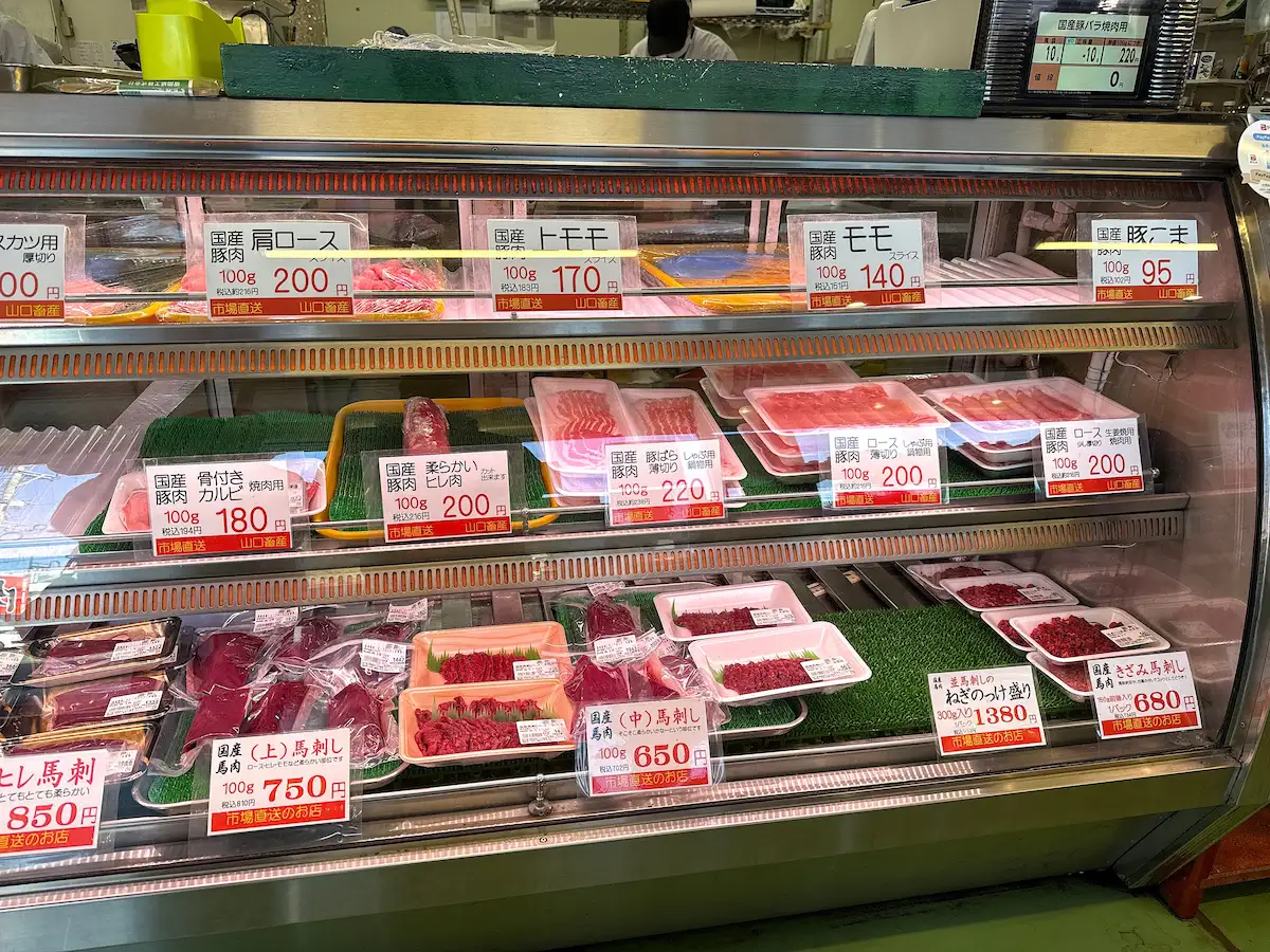 「山口畜産」の店内③