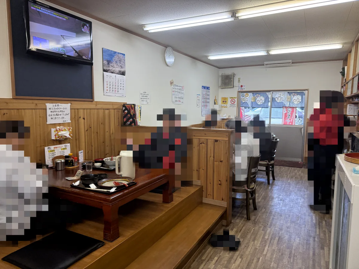 「市場食堂」の店内②