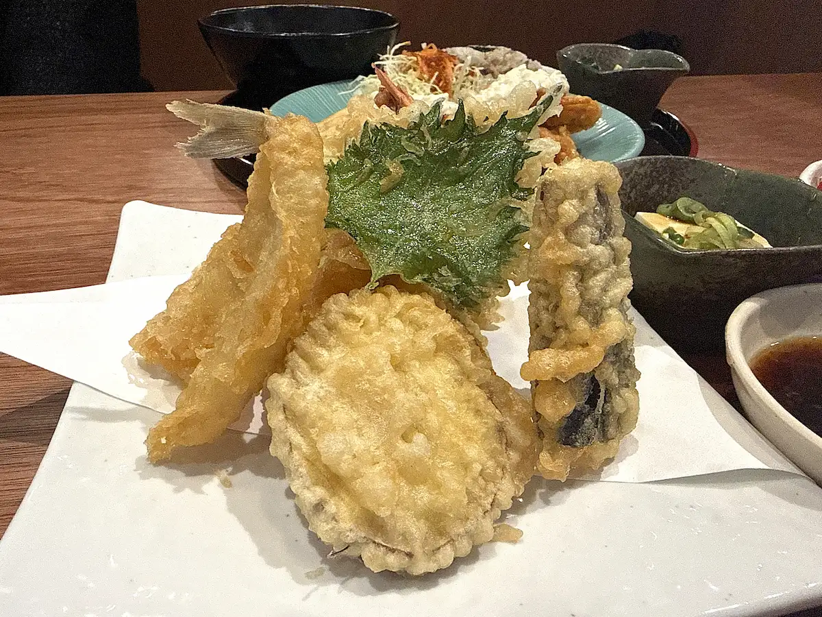 「徳兵衛うどん 筑後店」の天ぷら定食②