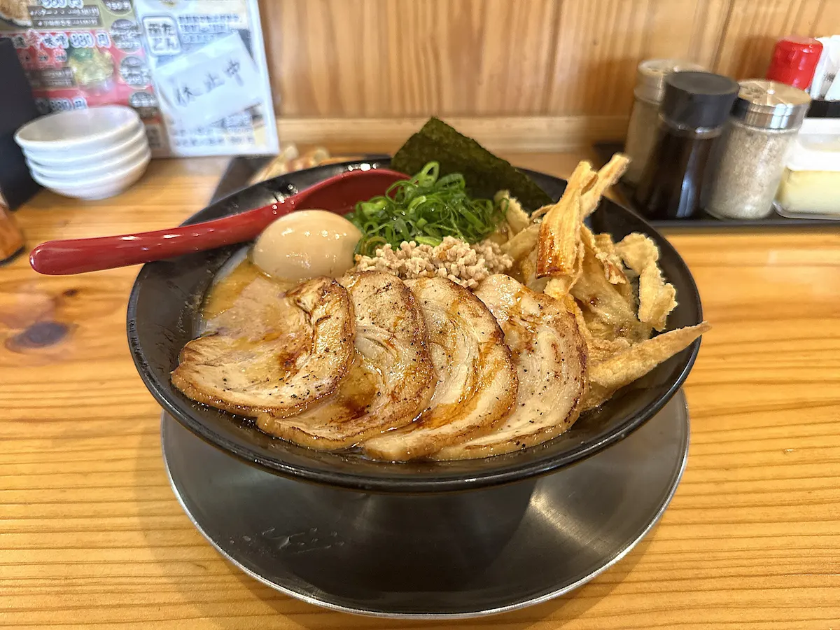 「味噌麺家 味噌乃庄」の九州特製味噌ラーメンと餃子を堪能！（柳川市）