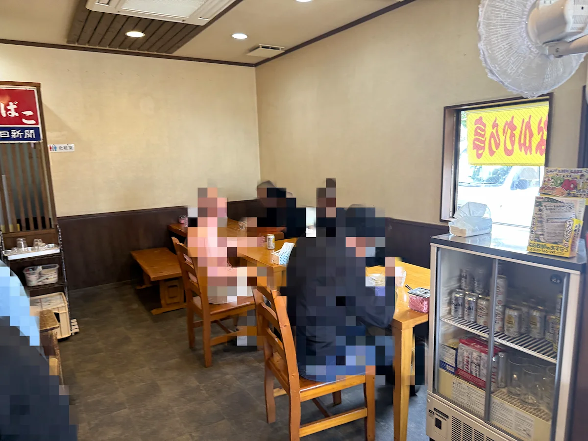 「なかむら亭」の店内②