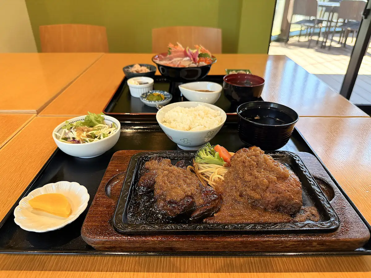 「HIDE」のハンバーグ＆ステーキ定食①