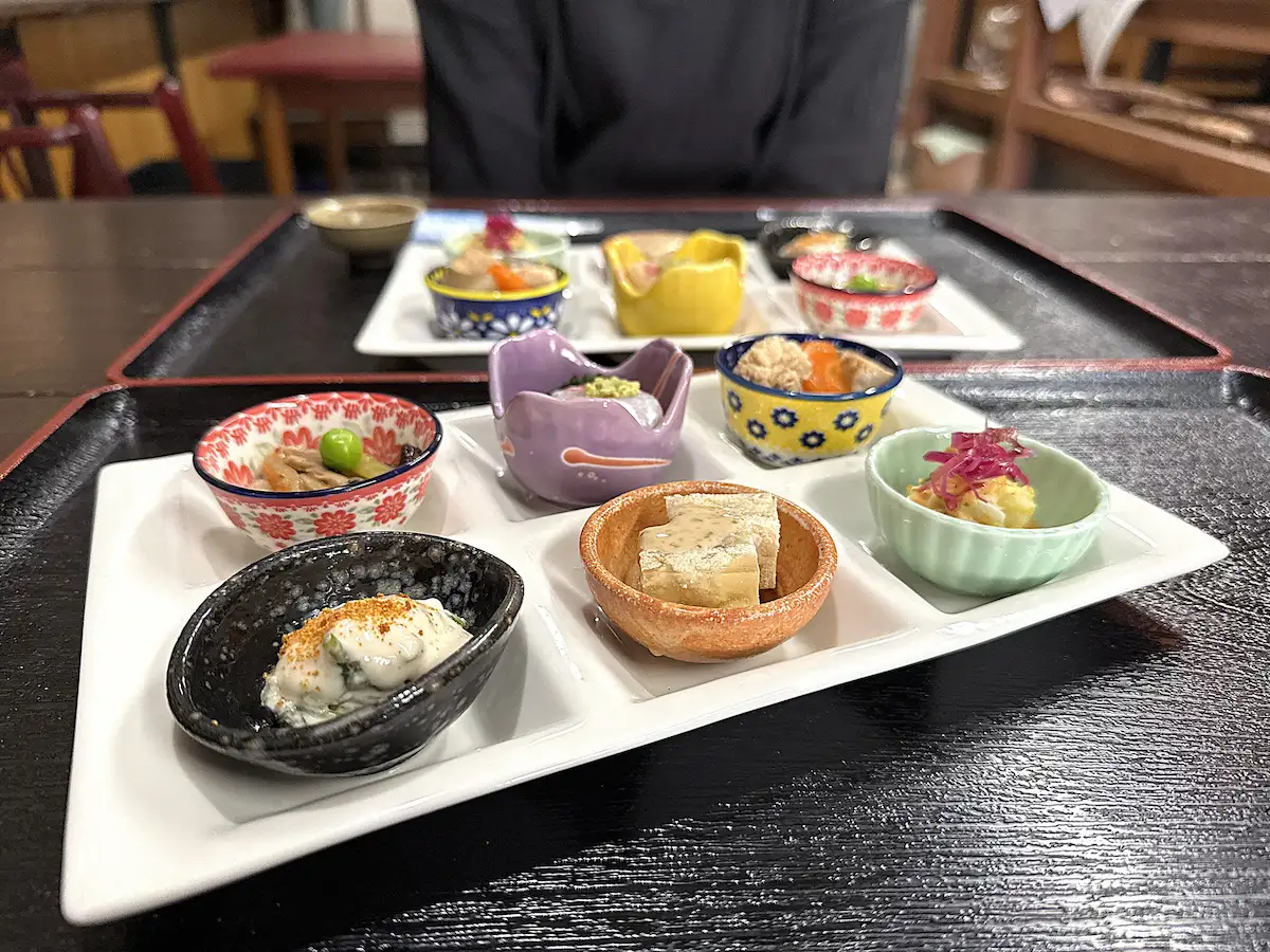 「うなぎや食堂」の前菜②