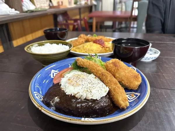 「うなぎや食堂」前菜から豪華すぎ！オムランチとハンバーグランチを堪能（大牟田市）