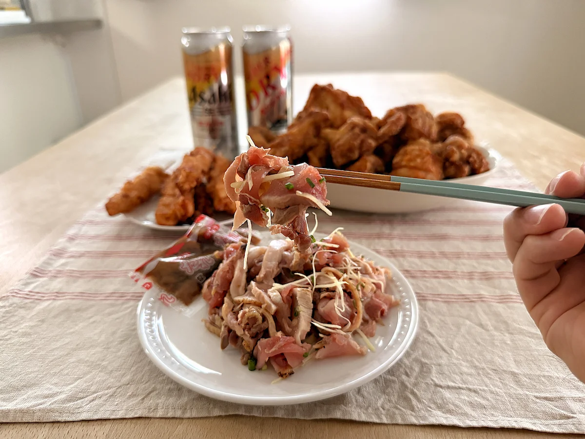 「鳥好食肉店」の鶏たたき