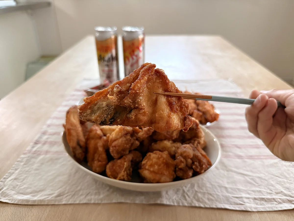 「鳥好食肉店」の骨付き唐揚げ①