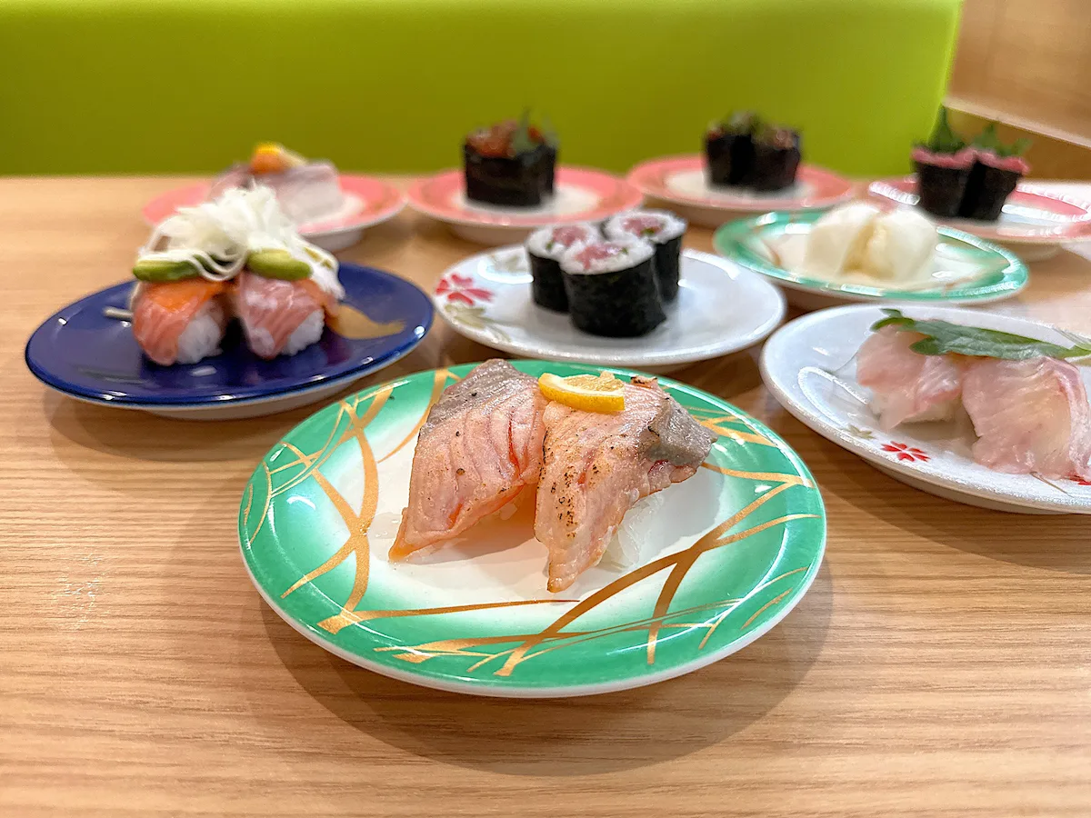 「すし一番 上津店」の炙りさーもん