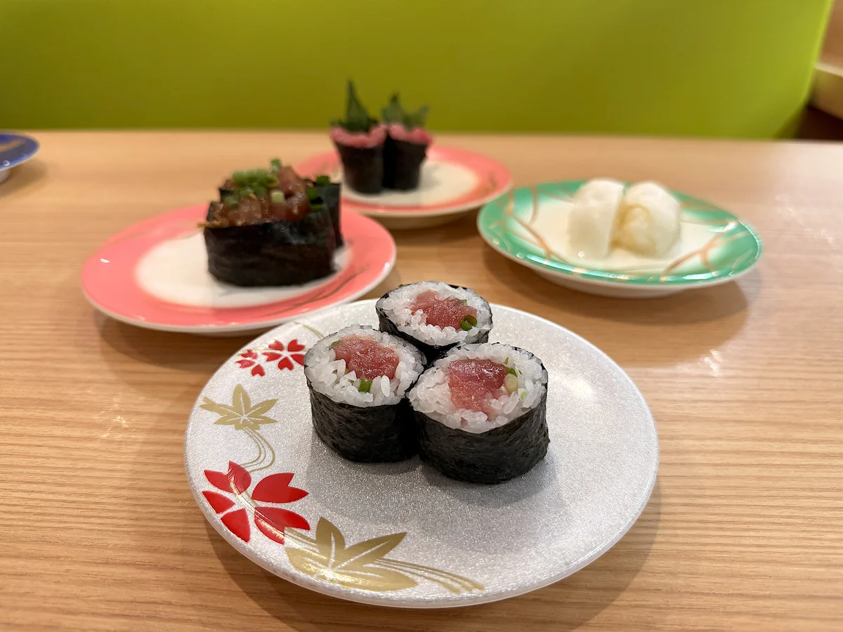 「すし一番 上津店」のとろ鉄火