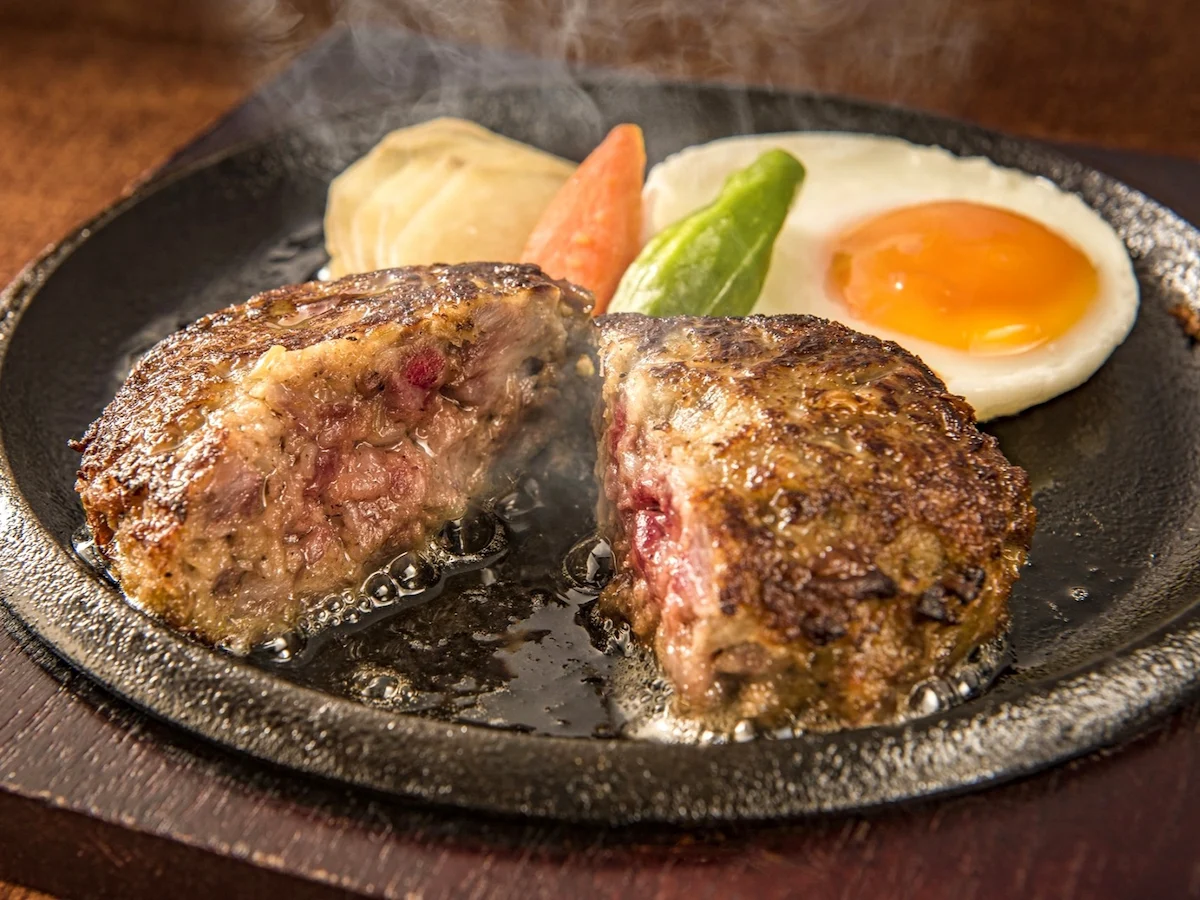 福岡県の「ハンバーグの名店15選」に筑後地方の2つの名店が選ばれてる！（2026年9月）
