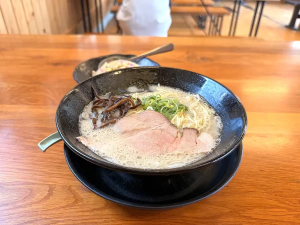 「らーめん屋 天照」であっさり豚骨・焼き飯・餃子の満足ランチ！ボリューム満点の天照セットを堪能（みやま市）